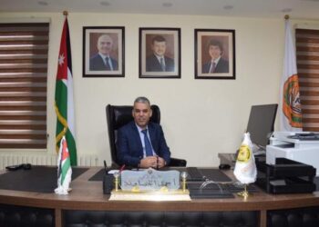 رئيس جامعة إربد الأهلية يهنئ حضرة صاحب الجلالة وأسرة الجامعة بمناسبة عيد العمال