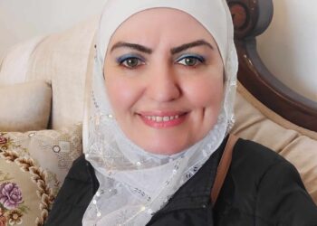 “تحديد موضوع الرسالة: الخطوة الأساسية لنجاح المخطط البحثي