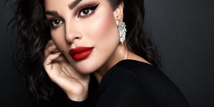 تعلمي خطوات المكياج الغجري بسهولة باللغة العربية