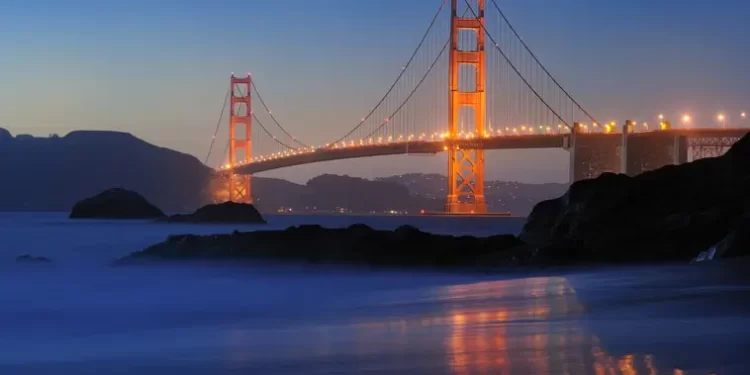 أسرار البوابة الذهبية: 11 ميزةمدهشة لا يعرفها الكثيرون عن جسر سان فرانسيسكو الشهير