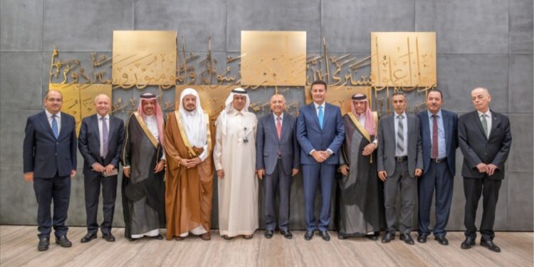 رئيس مجلس النواب يختتم زيارته للرياض