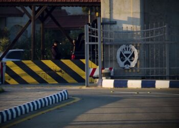 القبض على شخصين سلبا مطعما في عمّان تحت التهديد