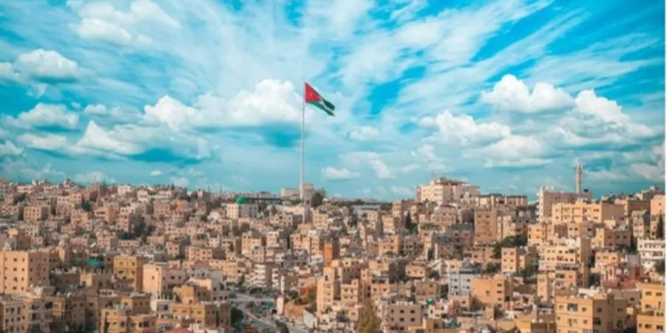 أجواء صيفية عادية اليوم وحارة نسبيا الأحد والإثنين