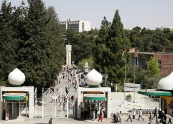 ترشيح 39397 طالبا وطالبة للقبول بمرحلة البكالوريوس