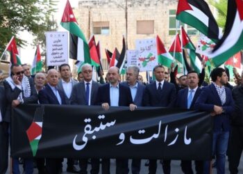 قطاع الأدوية والمستلزمات الطبية يتبرع لقطاع غزة