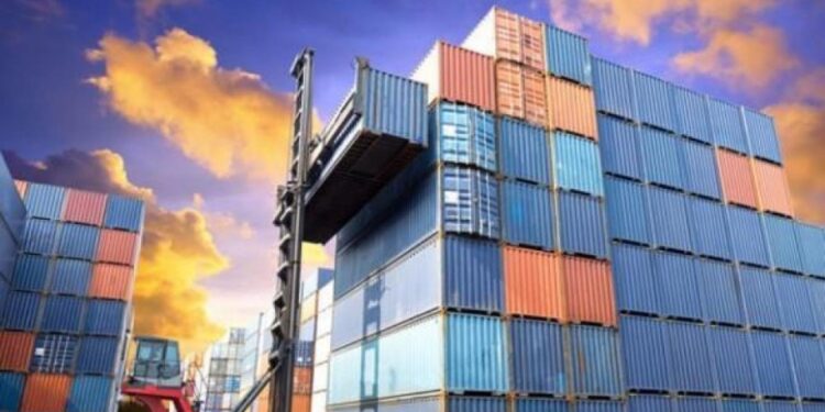 الجمارك تبــدأ بتطبيق التعليمات المعدّلة لنظام الرقابة على البضائع المستوردة المعفاة