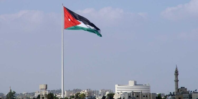 مدير الإعلام العسكري: حركة الطائرات بكثافة في أجواء المملكة إجراء قديم واعتيادي