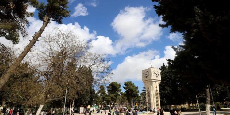 قرار بفتح القبول المباشر في الجامعات والكليات الرسمية