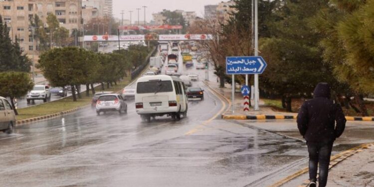 أجواء باردة نسبيا في أغلب المناطق الثلاثاء ولطيفة غدا