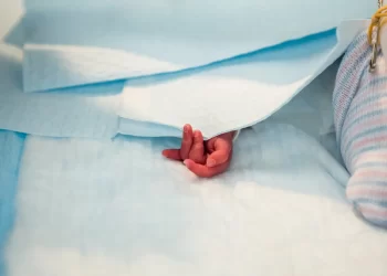 زيادة معدل وفيات الرضع لأول مرة خلال 20 عامًا