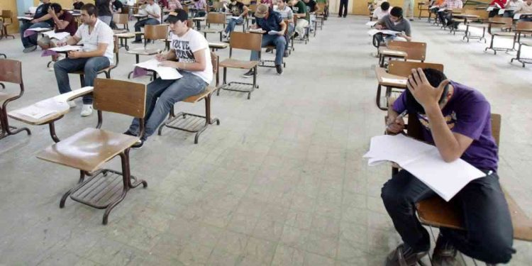 ترتيبات لـ”تكميلي الثانوية”.. ورسائل للمشتركين