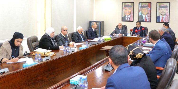 “فلسطين النيابية” تناقش الوصاية الهاشمية على المقدسات والحرب على غزة