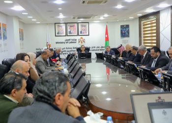 “العمل النيابية” تؤكد أهمية تشغيل الاردنيين في القطاع الخاص