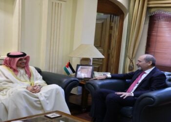 ولي العهد يشارك مرتبات قيادة أمن إقليم العاصمة مأدبة الإفطار