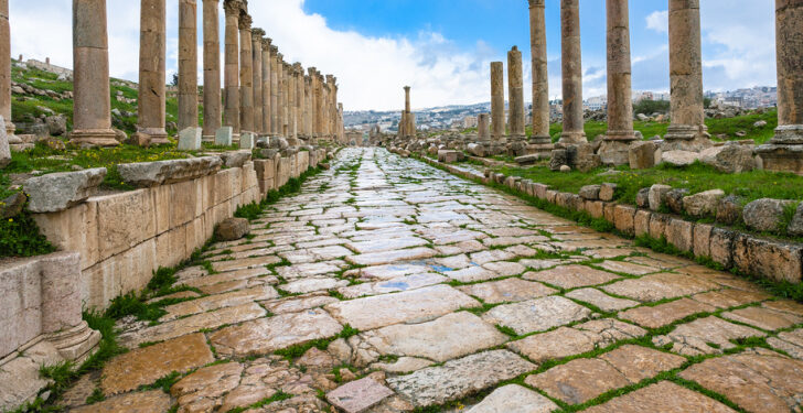 انخفاض كبير على الحرارة الاثنين ودعوات لارتداء ملابس دافئة