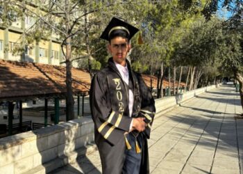 تهنئة وتبريكات للطالب مصطفى محمد علي الفقير الربابعة بمناسبة نجاحه  في التوجيهي الفرع العلمي.