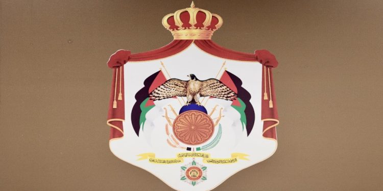 وزراء يحملون حقيبة وزارية لأول مرة